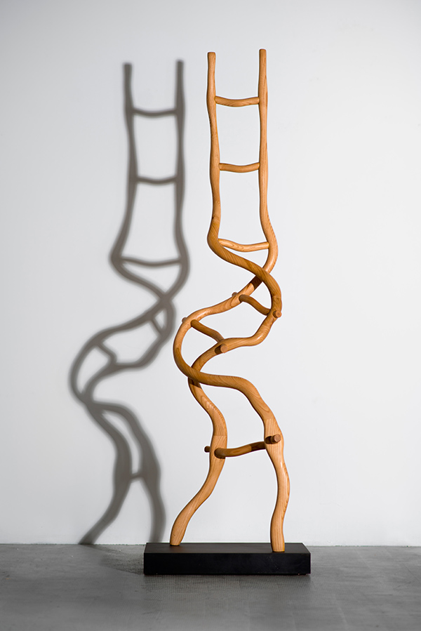 Flore_Gallery_Pablo_Reinoso_Twist-stairs