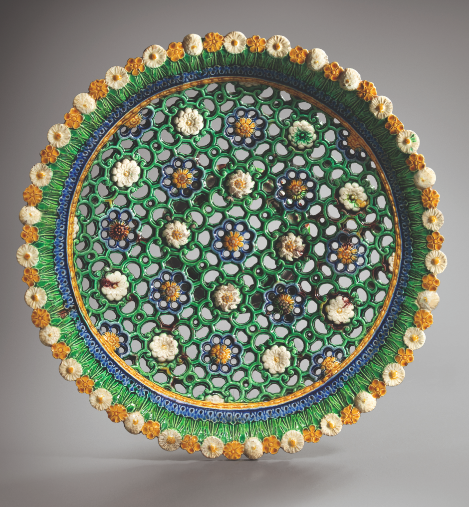 palissy-2025-A-French-post-Palissy-lead-glazed-earthenware-pierced-footed-dish